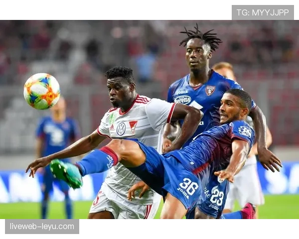 都灵新赛季阵容焕然一新,能否突围意甲值得关注 都灵新赛季阵容焕然一新,能否突围意甲值得关注