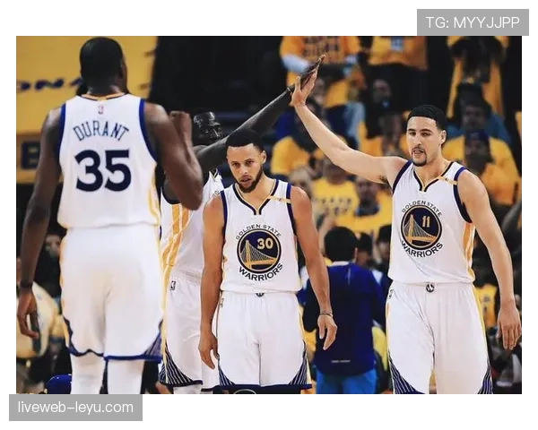 南美足球季后赛战火重燃,豪强逐鹿问鼎最高荣耀 南美足球季后赛战火重燃,豪强逐鹿问鼎最高荣耀