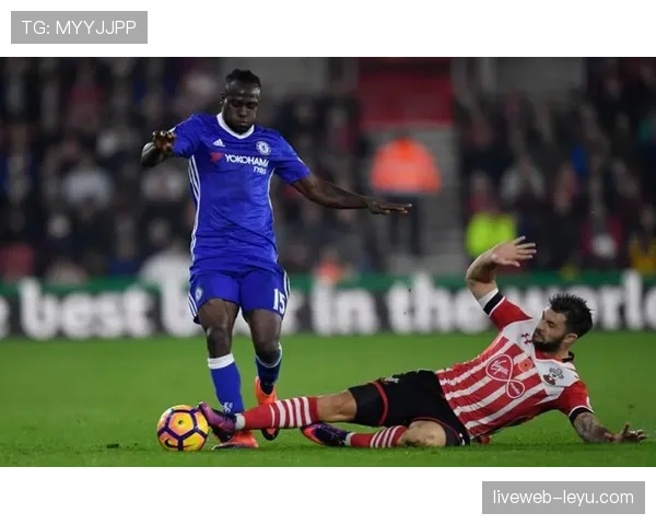 蒂姆·克鲁尔状态回暖，英超赛场神勇发挥助球队斩获关键胜利